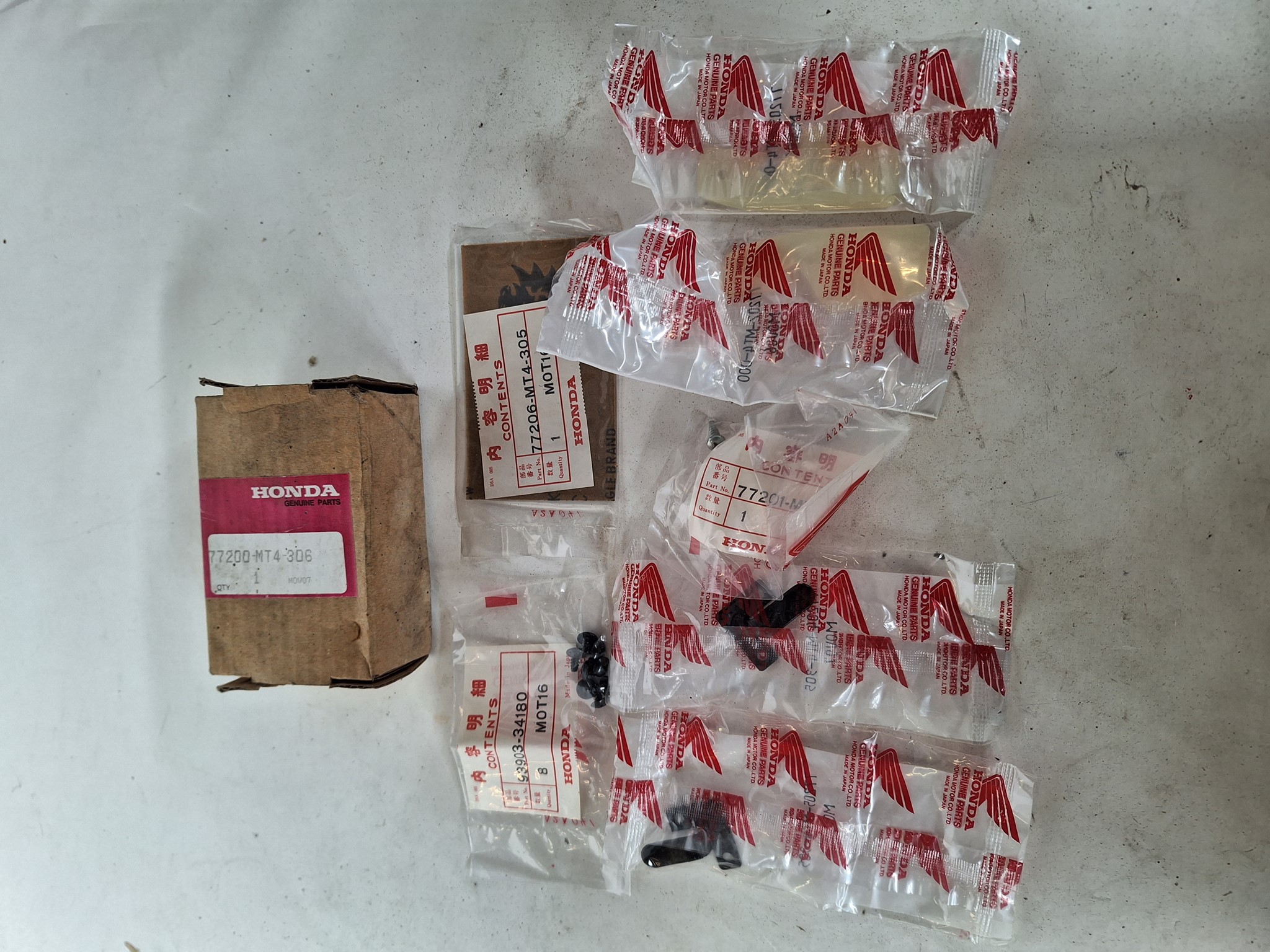 Bild von PARTS KIT,DOUBLE    77200-MT4-306  VFR 750 FL